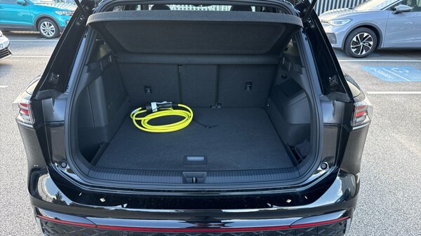 Used Volkswagen Tiguan 2025 for sale - 75675342: Photo 16