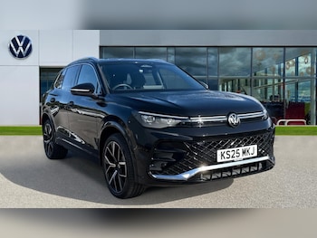 2025 - 1.5 TSI 272 eHybrid R-Line 5dr DSG
