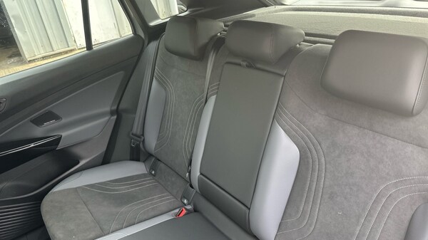 Used Volkswagen ID.4 2025 for sale - 75472802: Photo 15