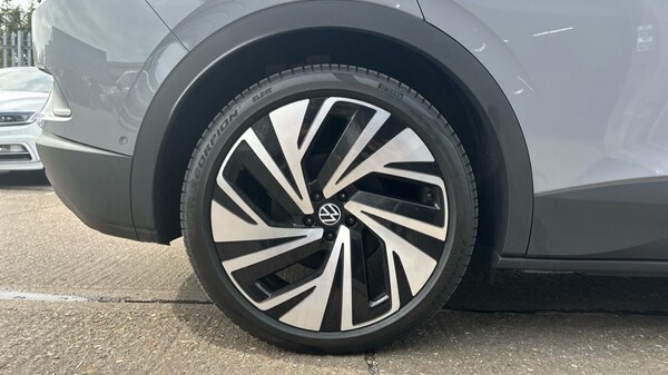 Used Volkswagen ID.4 2025 for sale - 75472802: Photo 19