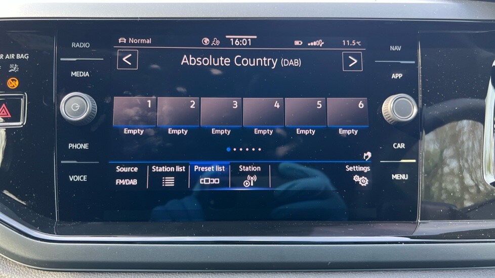 Used Volkswagen Taigo 2025 for sale - 75472788: Photo 25