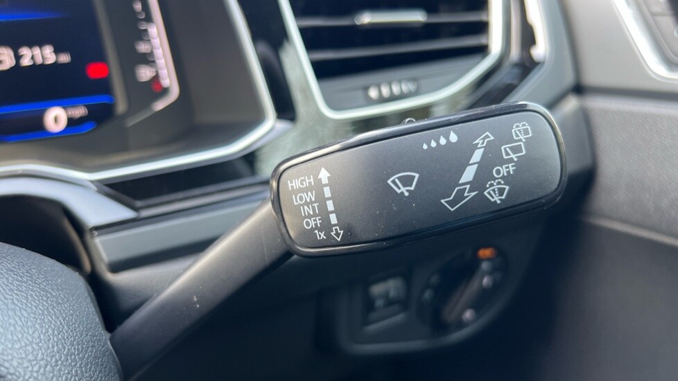 Used Volkswagen Taigo 2025 for sale - 75472788: Photo 32