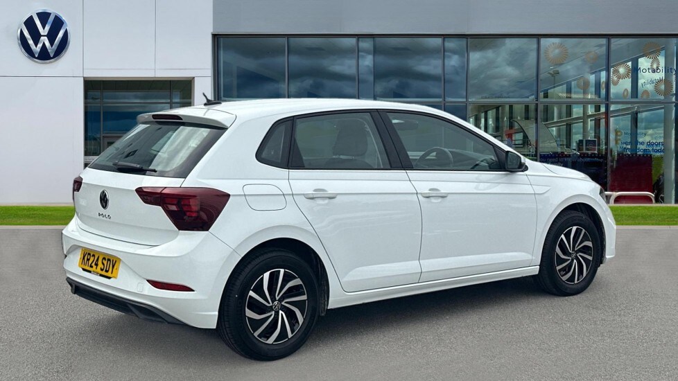 Used Volkswagen Polo 2024 for sale - 75660318: Photo 8