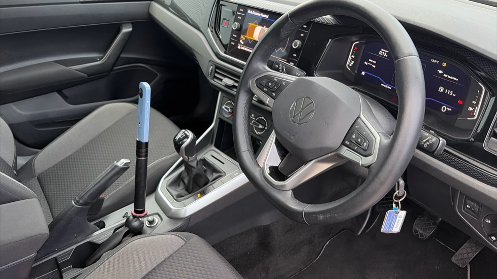 Used Volkswagen Polo 2022 for sale - 76870882: Photo 2