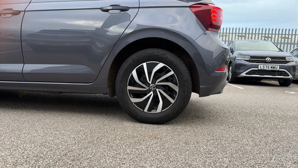 Used Volkswagen Polo 2022 for sale - 76870882: Photo 20