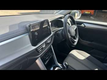 Used Volkswagen T-Roc 2024 for sale - 75057391: Photo