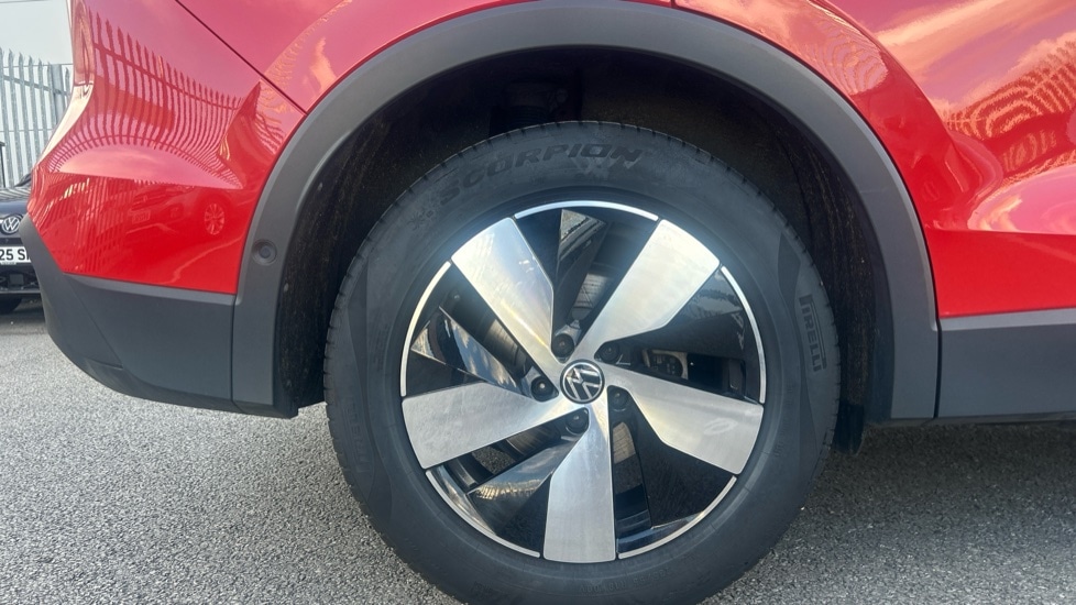 Used Volkswagen Tiguan 2024 for sale - 76871838: Photo 20