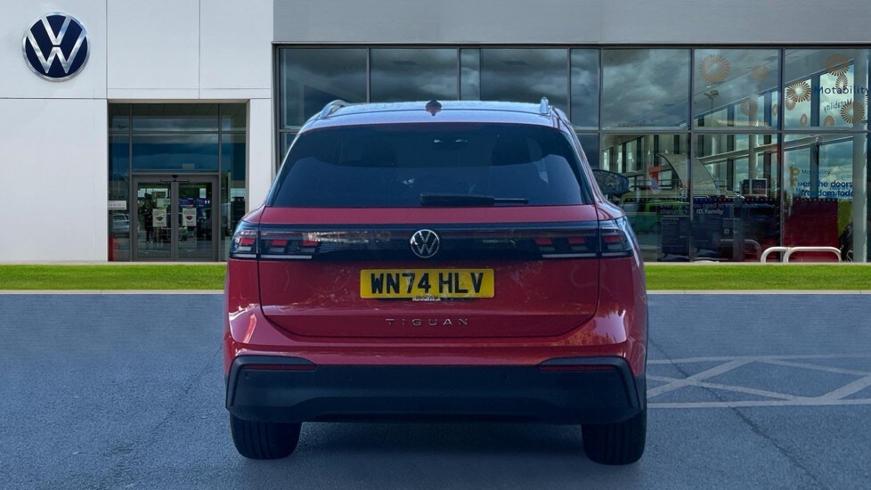Used Volkswagen Tiguan 2024 for sale - 75763522: Photo 11