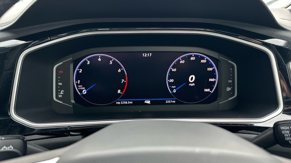 Used Volkswagen T-Roc 2025 for sale - 76873501: Photo 14