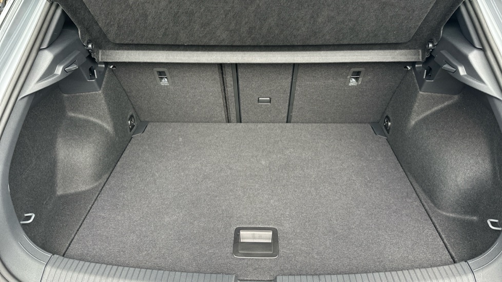 Used Volkswagen T-Roc 2025 for sale - 76873501: Photo 16