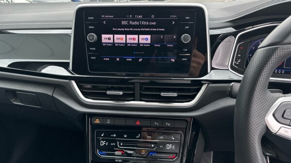 Used Volkswagen T-Roc 2025 for sale - 75509700: Photo 13
