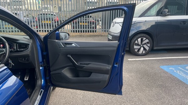 Used Volkswagen Polo 2022 for sale - 76079353: Photo 37