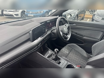 Used Volkswagen Golf 2021 for sale - 75972551: Photo 2