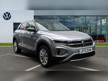 Used Volkswagen T-Roc 2022 for sale - 75967073: Photo