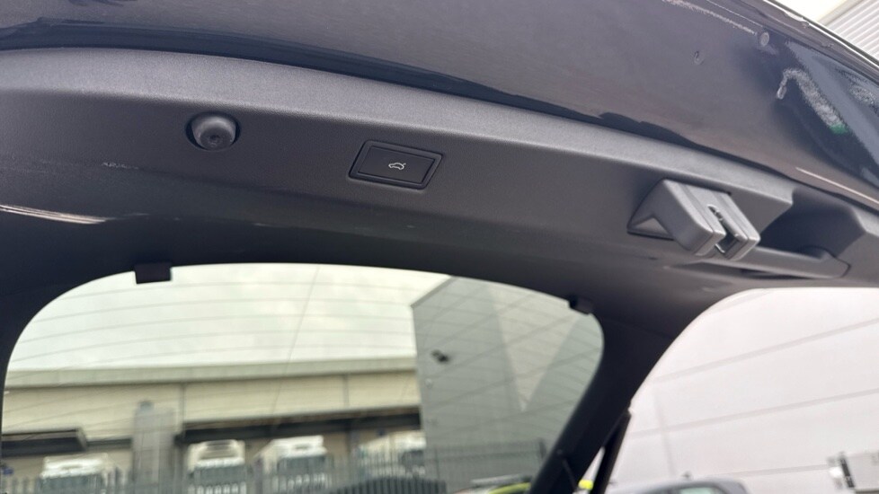 Used Volkswagen ID.7 2025 for sale - 76868259: Photo 44