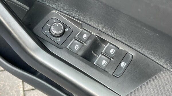 Used Volkswagen Polo 2022 for sale - 76154684: Photo 33