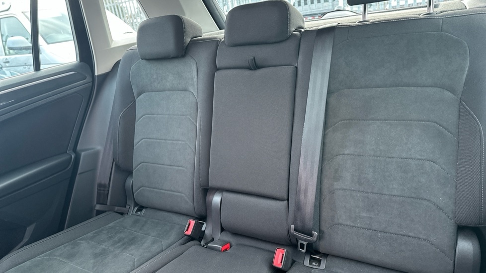 Used Volkswagen Tiguan 2022 for sale - 76872884: Photo 15