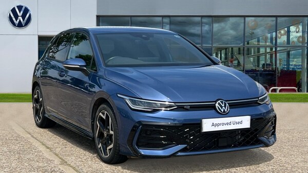 Used Volkswagen Golf 2024 for sale - 75472464: Photo 1