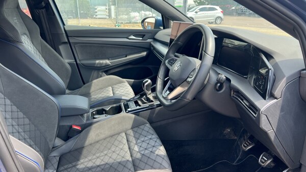 Used Volkswagen Golf 2024 for sale - 75472464: Photo 26