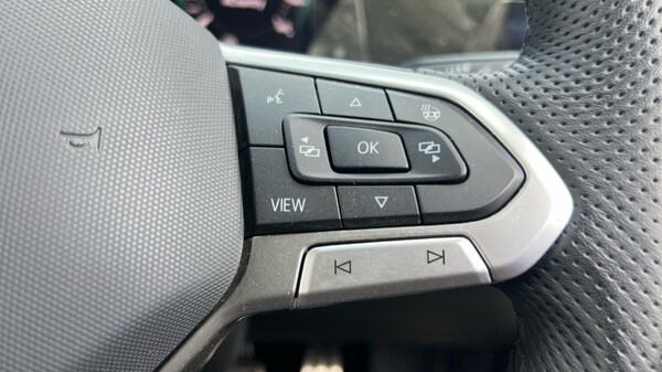 Used Volkswagen Golf 2024 for sale - 75472464: Photo 30