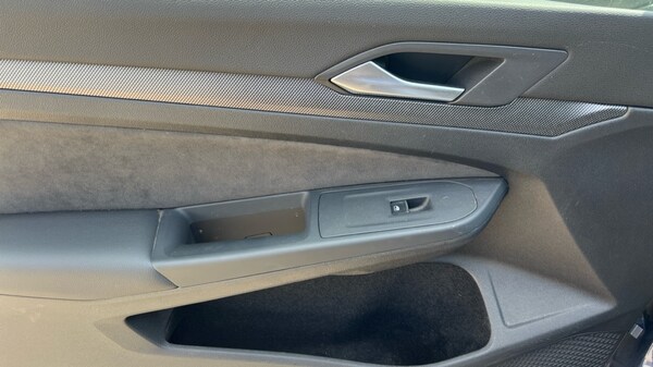 Used Volkswagen Golf 2024 for sale - 75472464: Photo 46