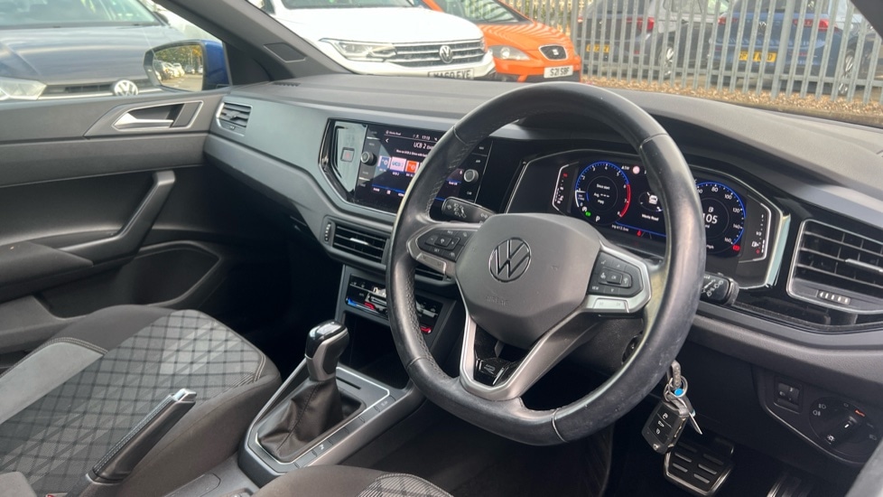 Used Volkswagen Polo 2022 for sale - 76328166: Photo 2