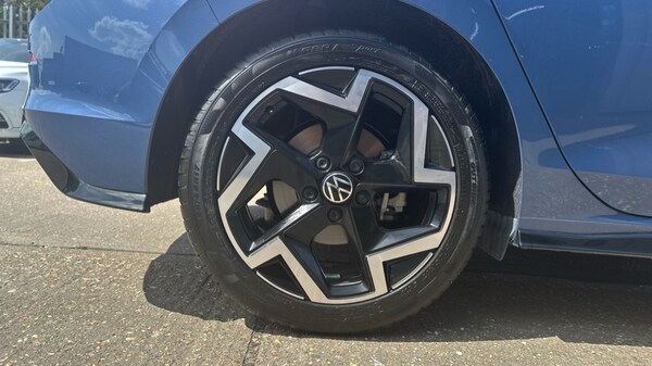 Used Volkswagen Golf 2024 for sale - 75472584: Photo 18