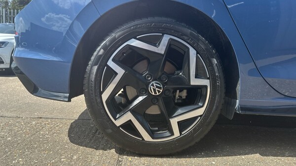Used Volkswagen Golf 2024 for sale - 75472584: Photo 19