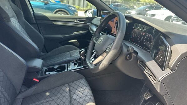 Used Volkswagen Golf 2024 for sale - 75472584: Photo 26