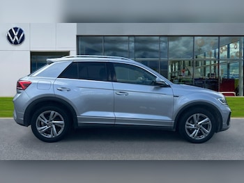 Used Volkswagen T-Roc 2022 for sale - 75472590: Photo