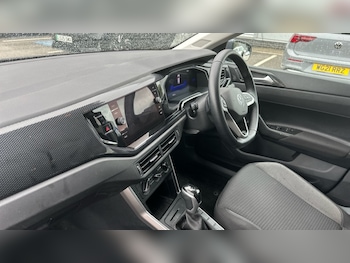 Used Volkswagen Polo 2024 for sale - 75615199: Photo