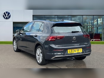 Used Volkswagen Golf 2025 for sale - 75472570: Photo