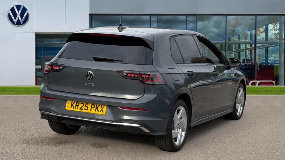 Used Volkswagen Golf 2025 for sale - 76804031: Photo 8