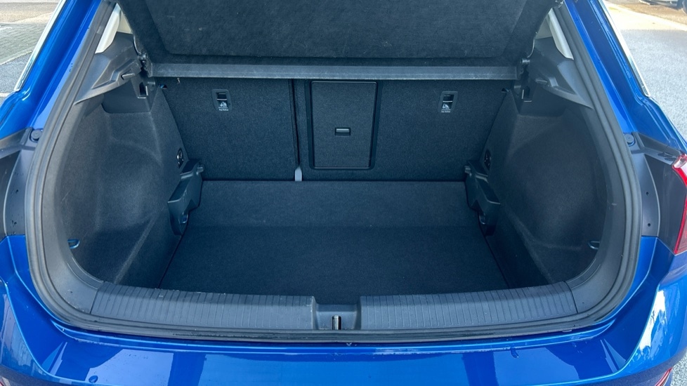 Used Volkswagen T-Roc 2022 for sale - 76615317: Photo 16