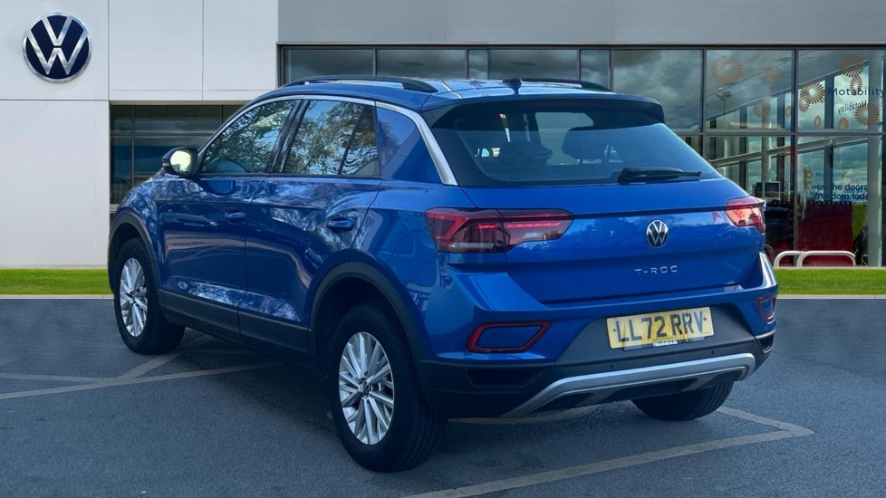 Used Volkswagen T-Roc 2022 for sale - 76615317: Photo 3