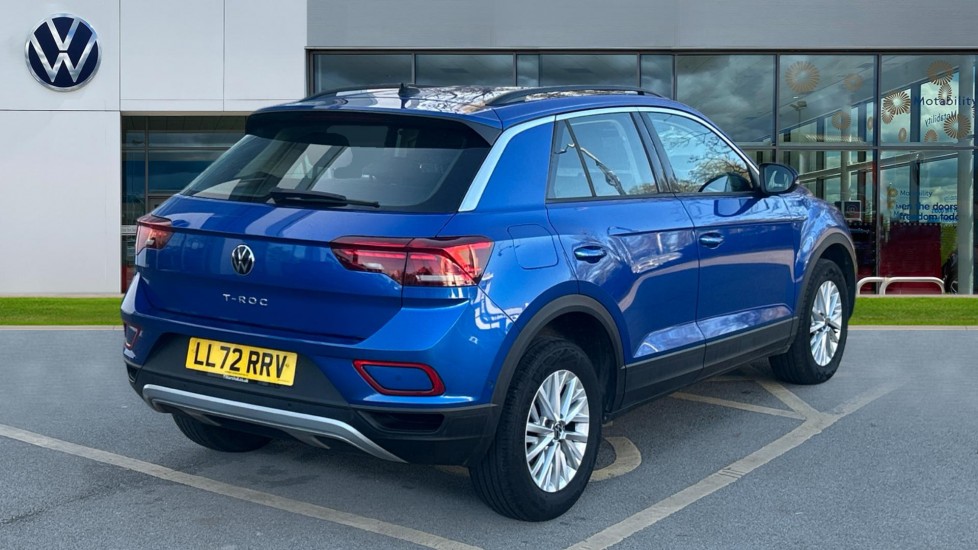 Used Volkswagen T-Roc 2022 for sale - 76615317: Photo 8