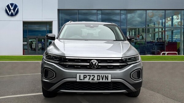 Used Volkswagen T-Roc 2022 for sale - 76176233: Photo 10