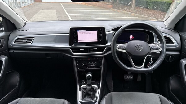Used Volkswagen T-Roc 2022 for sale - 76176233: Photo 12