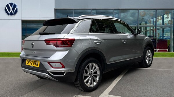 Used Volkswagen T-Roc 2022 for sale - 76176233: Photo 8