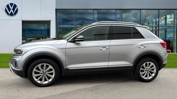 Used Volkswagen T-Roc 2022 for sale - 76176233: Photo 9
