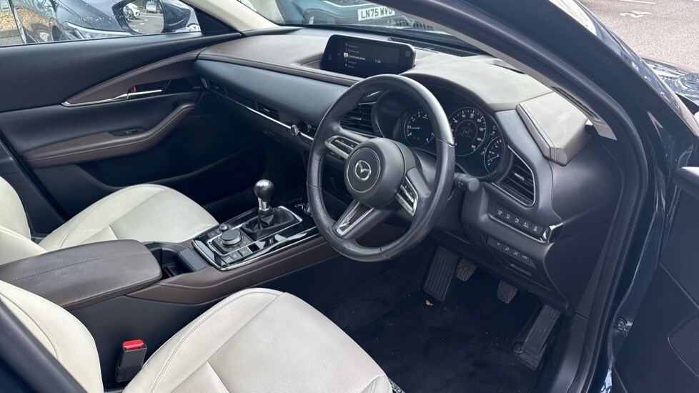 Used Mazda CX-30 2023 for sale - 76869856: Photo 6