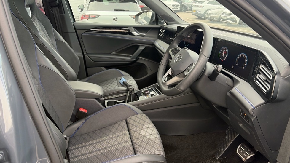 Used Volkswagen Tiguan 2025 for sale - 76479855: Photo 2