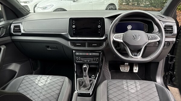 Used Volkswagen T-Cross 2024 for sale - 75652731: Photo 12