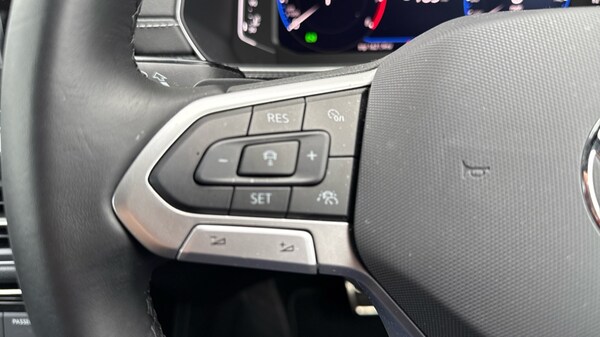 Used Volkswagen T-Cross 2024 for sale - 75652731: Photo 31