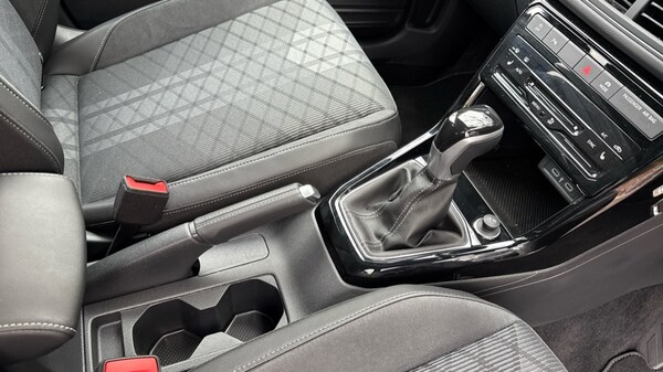 Used Volkswagen T-Cross 2024 for sale - 75652731: Photo 35