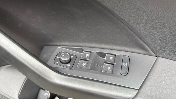 Used Volkswagen T-Cross 2024 for sale - 75652731: Photo 37