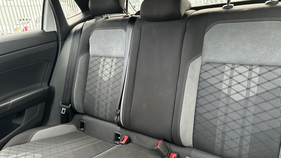 Used Volkswagen Polo 2023 for sale - 76804110: Photo 15