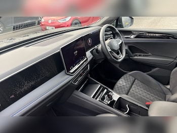 Used Volkswagen Tiguan 2025 for sale - 76908098: Photo