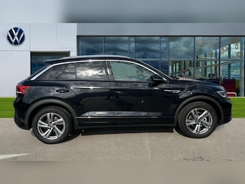 Used Volkswagen T-Roc 2025 for sale - 75472743: Photo