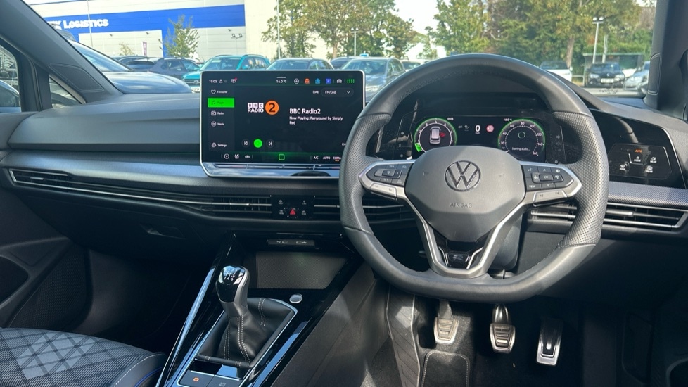 Used Volkswagen Golf 2025 for sale - 76869287: Photo 12